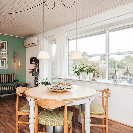 4 Person In Nørre Nebel